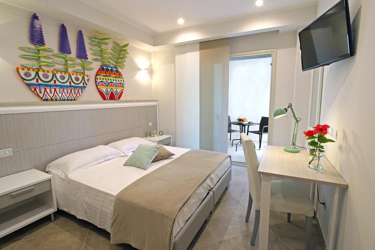 Sike Holiday Home Taormina Eksteriør bilde