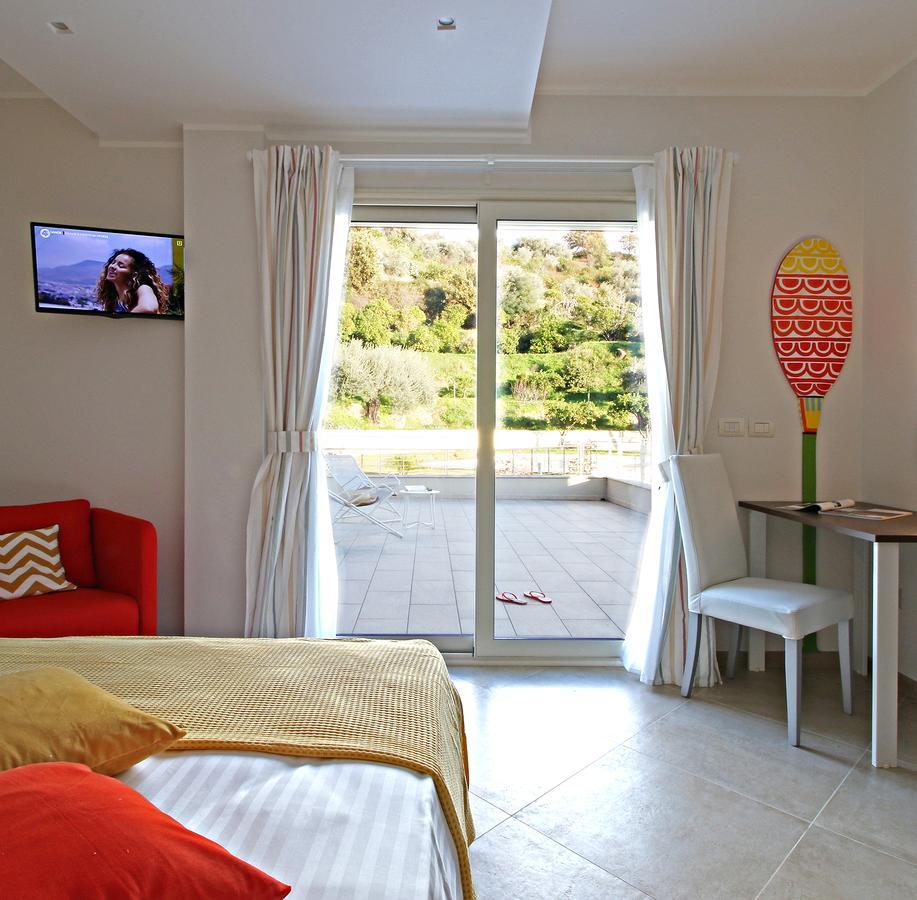 Sike Holiday Home Taormina Eksteriør bilde