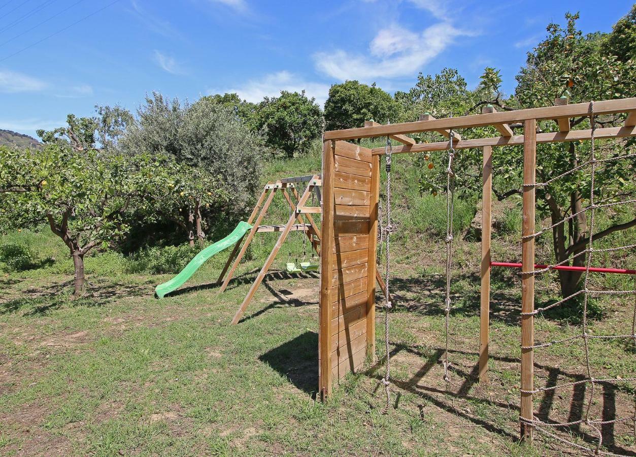 Sike Holiday Home Taormina Eksteriør bilde