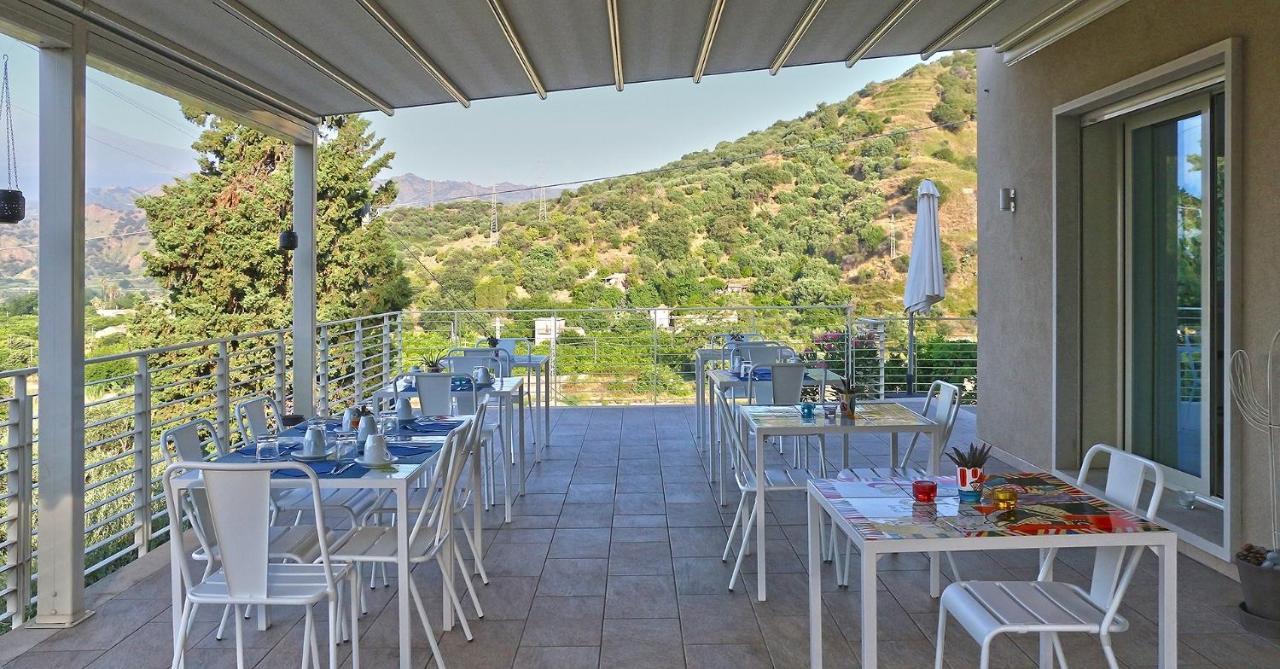 Sike Holiday Home Taormina Eksteriør bilde